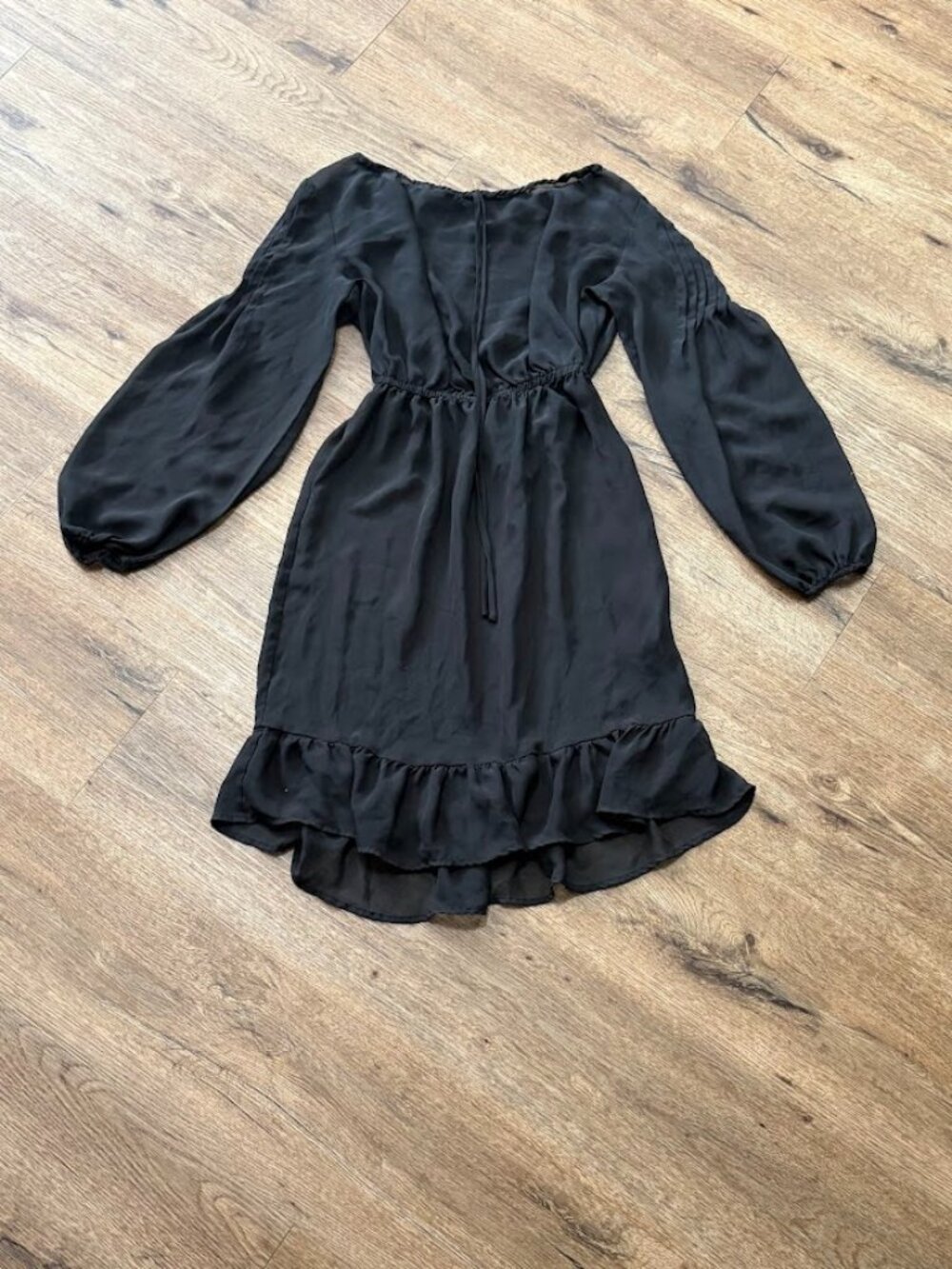 Kardashian Kollection see-through Black Ruffle Hem Long Sleeve Dress Small